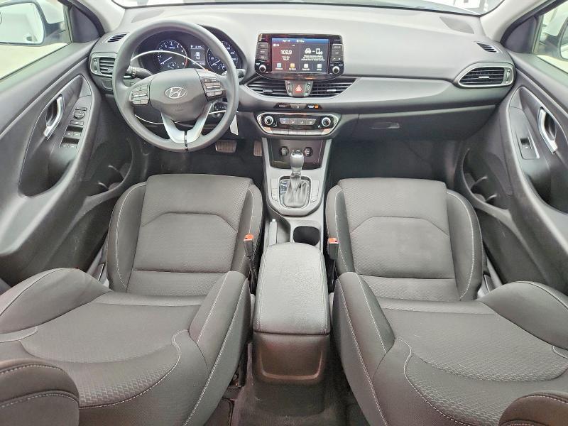 2018 Hyundai Elantra gt Base