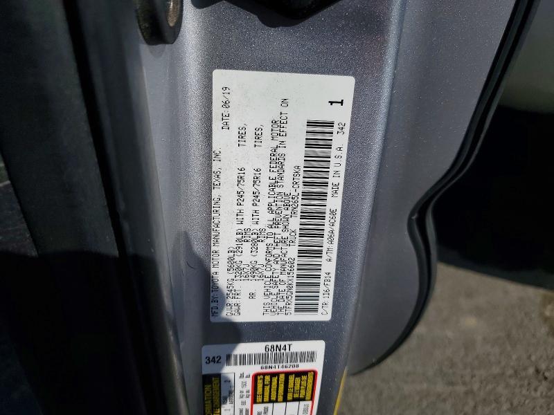 2019 Toyota Tacoma SR