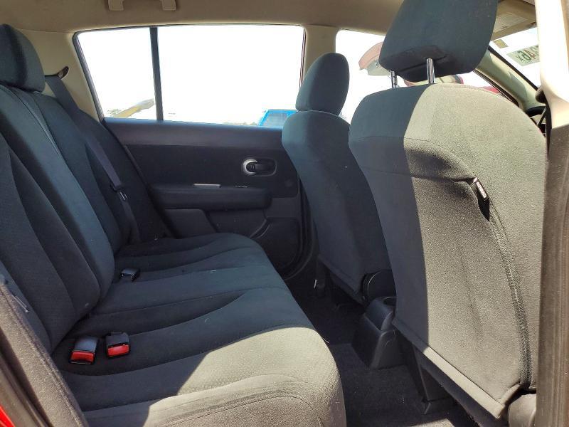2012 Nissan Versa 1.8 s