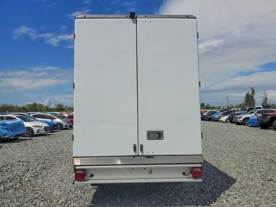 2021 Ford Transit Delivery Truck