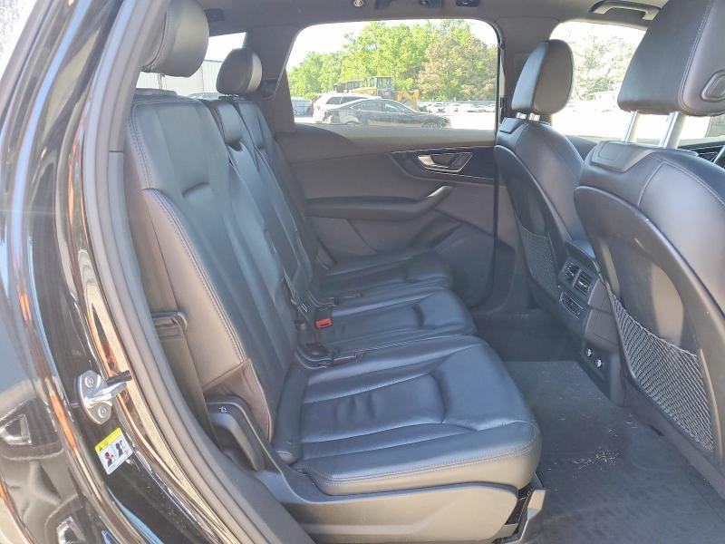 2019 Audi Q7 Premium