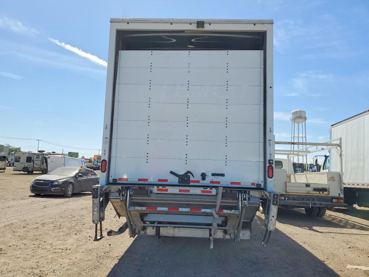 2023 International MV607 BOX Truck