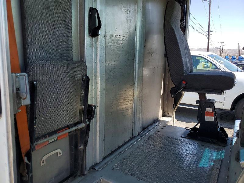 2022 Freigliner 2022 Freightliner MT45 Chassis Delivery Truck