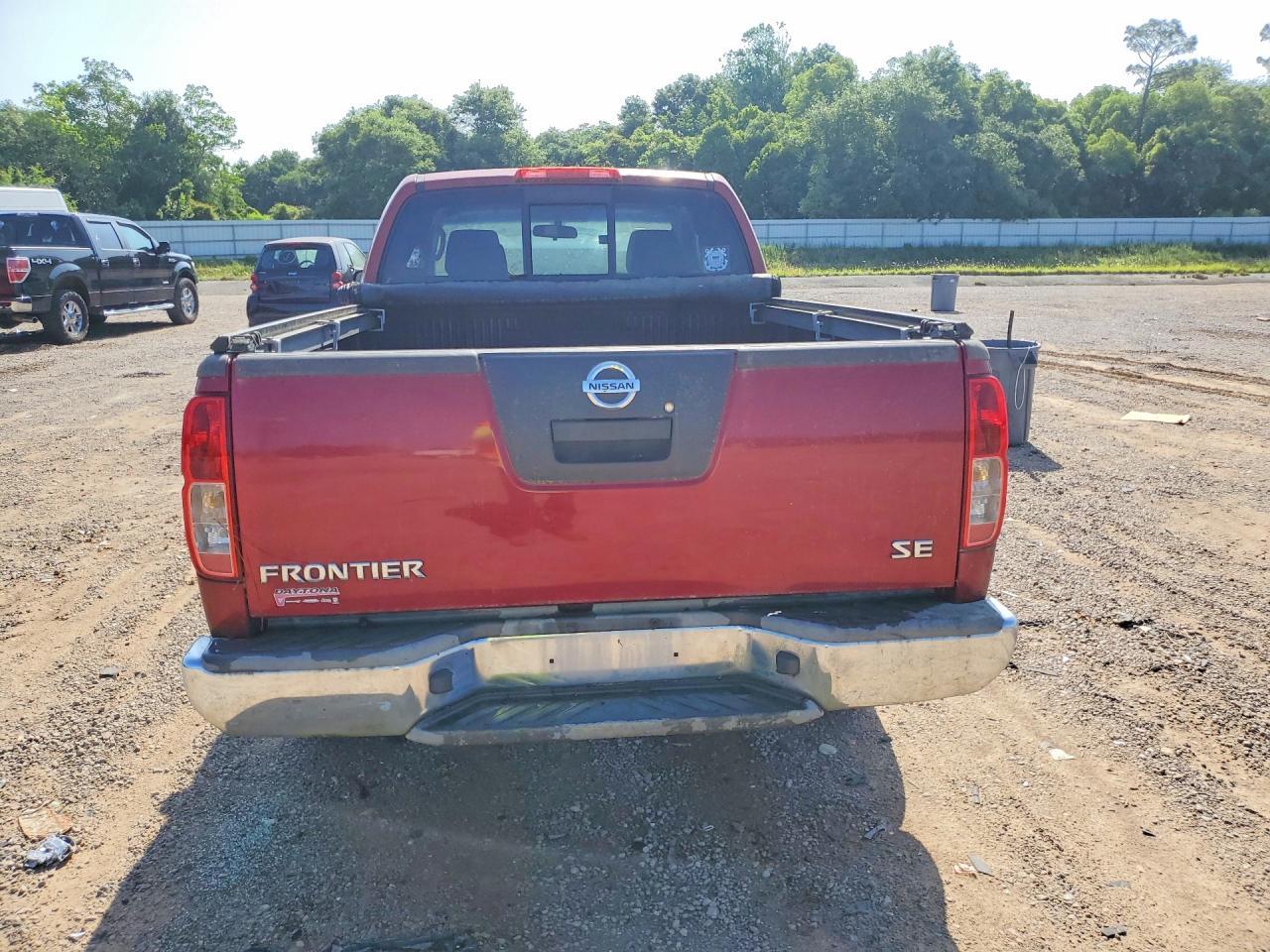 2009 Nissan Frontier XE