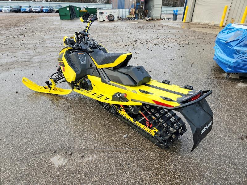 2021 Skidoo Renegade XRS 850