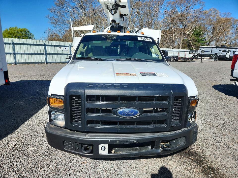 2008 Ford F350 Super Duty Bucket Truck