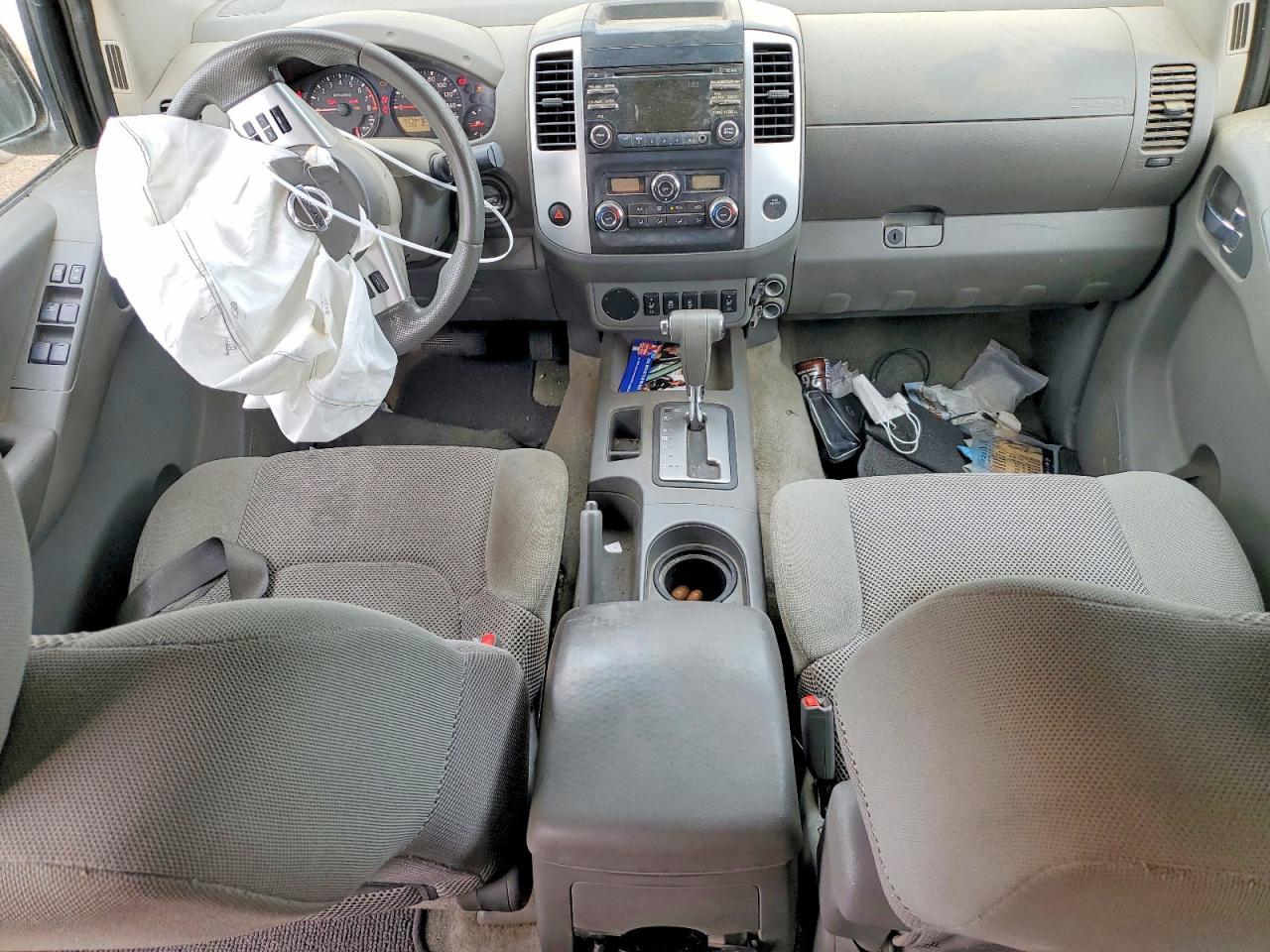 2014 Nissan Frontier S