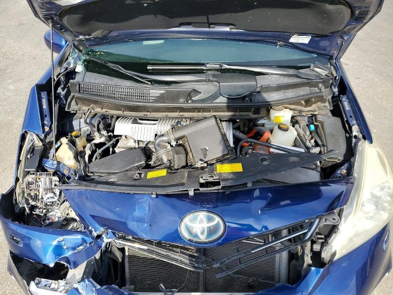 2012 Toyota Prius v Five