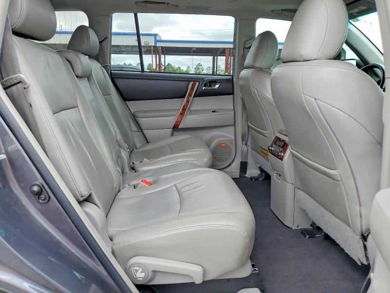 2011 Toyota Highlander Limited