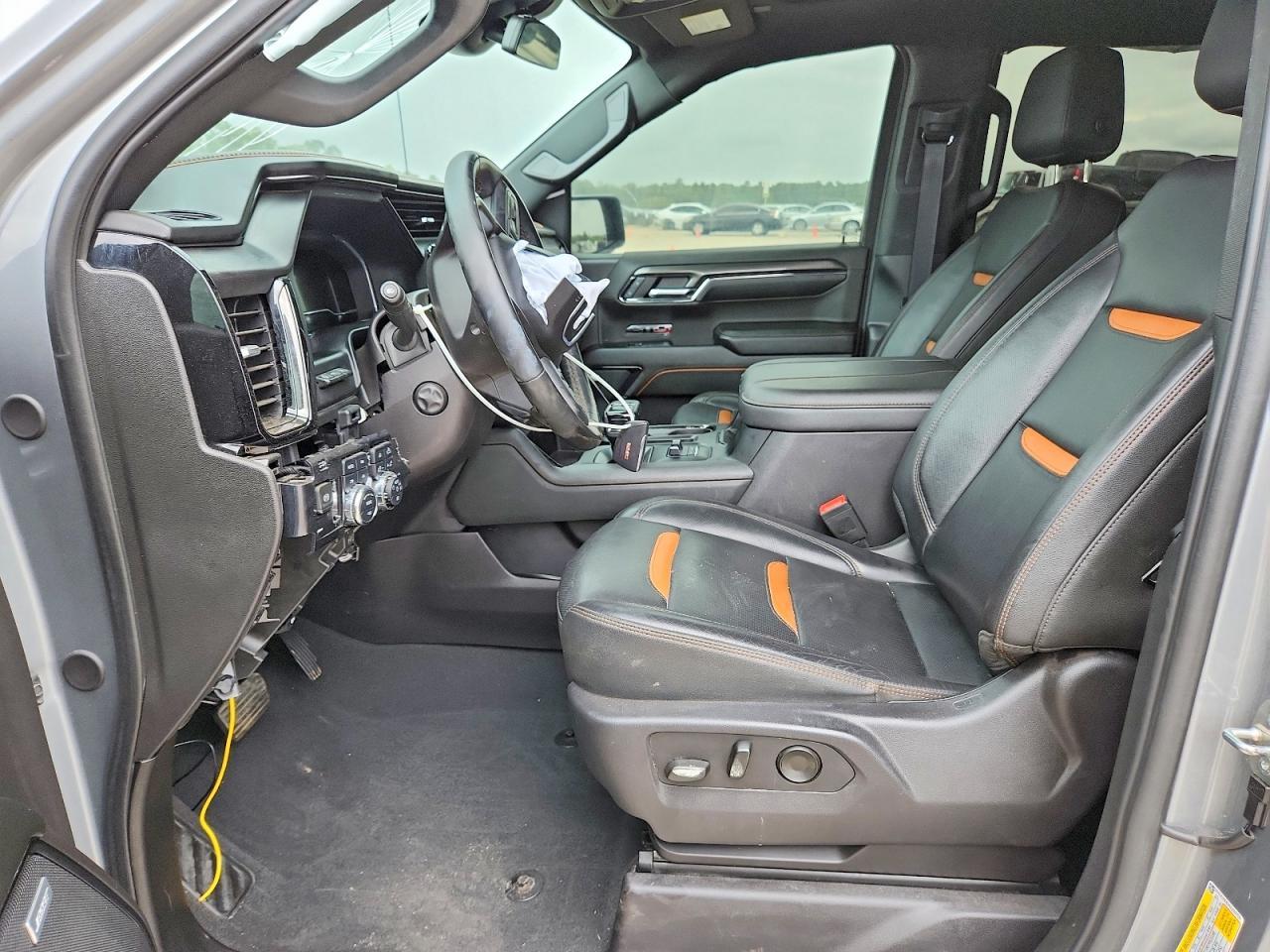 2024 GMC Sierra K1500 AT4