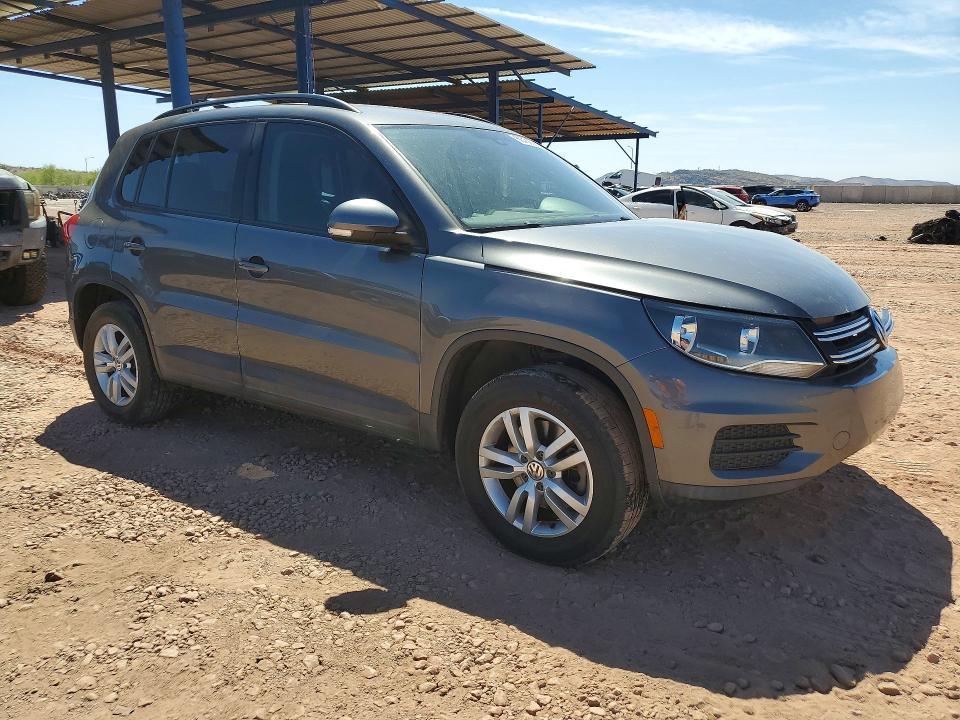 2016 Volkswagen Tiguan s
