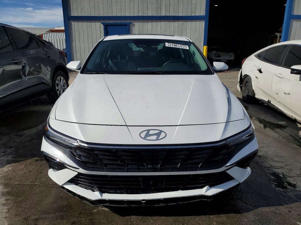 2025 Hyundai Elantra sel