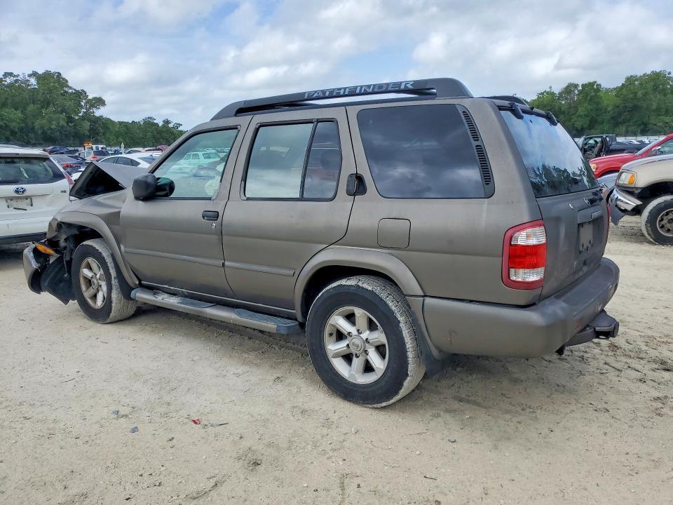 2004 Nissan Pathfinder se