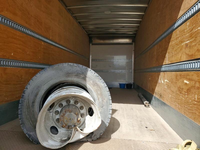 2019 Kenworth 548CH BOX Truck