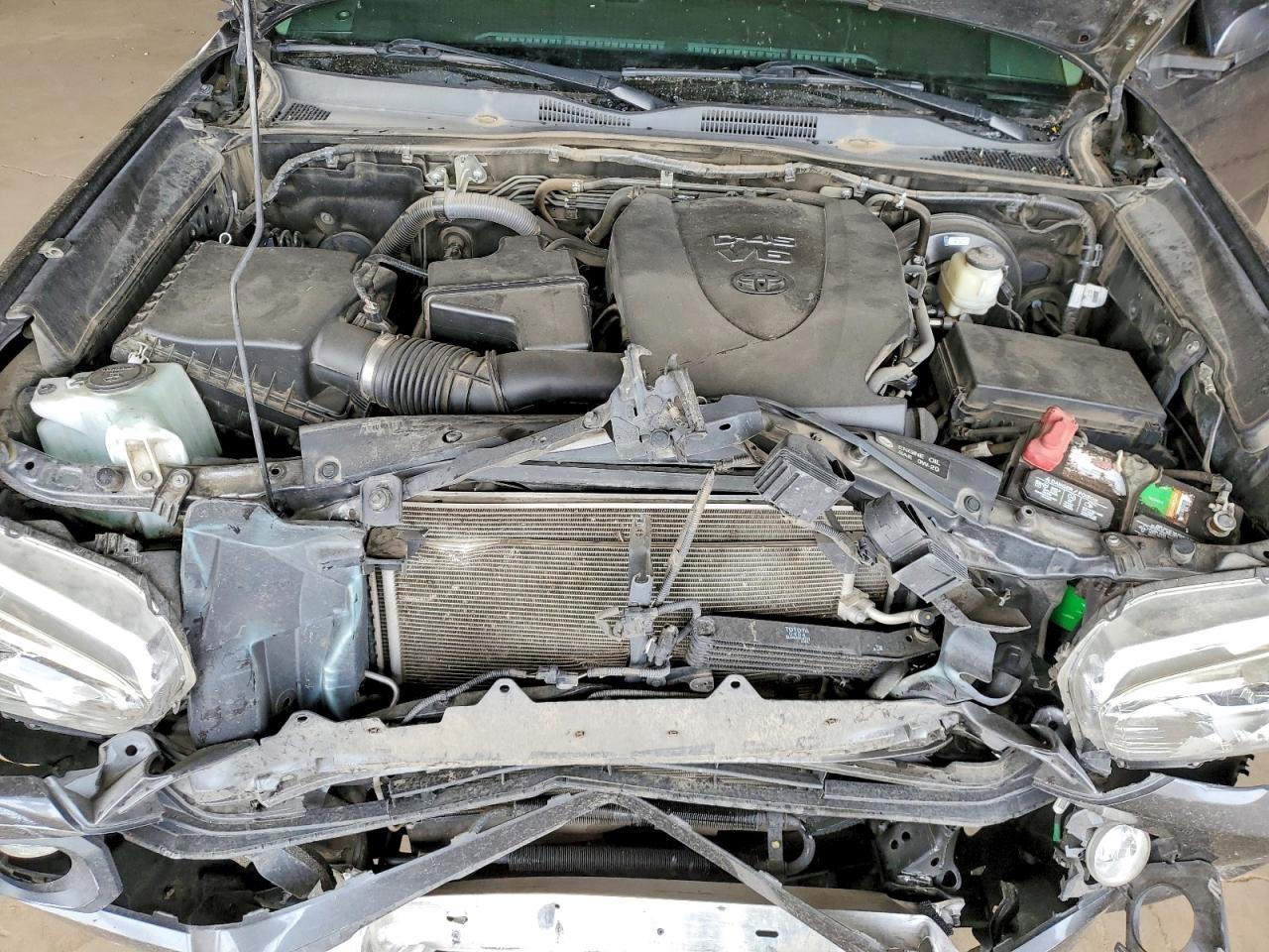 2017 Toyota Tacoma SR5 V6