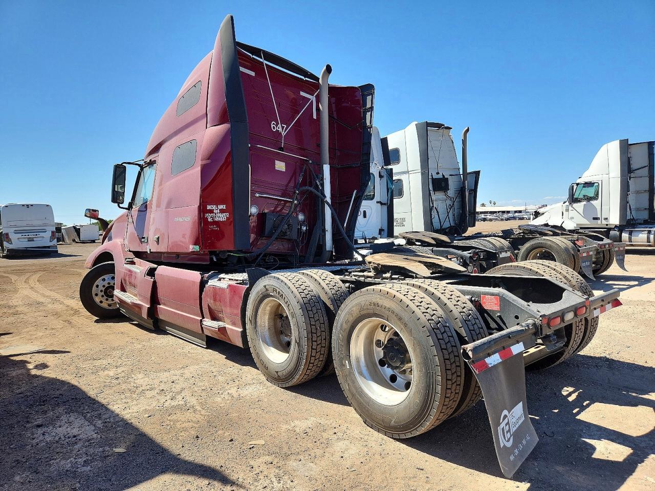 2019 Volvo VNL Semi Truck