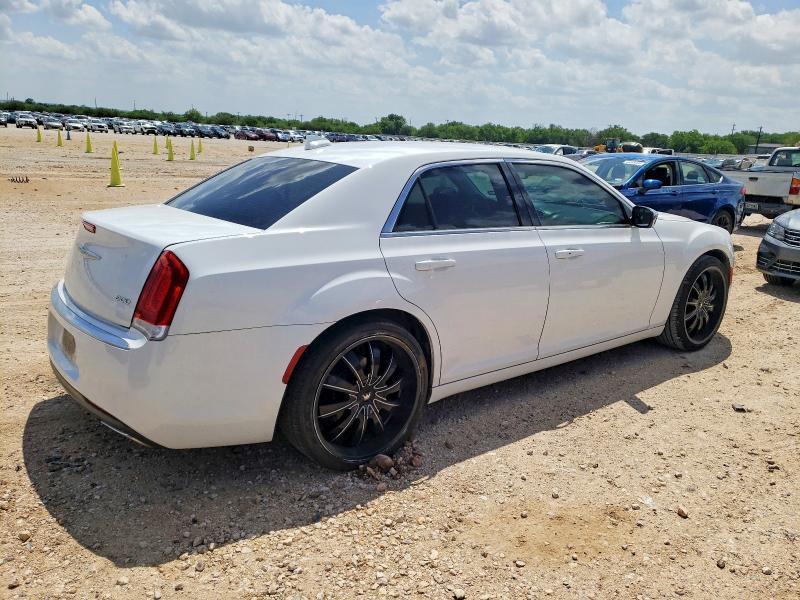 2017 Chrysler 300 Limited