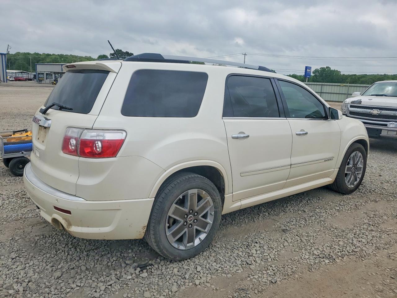 2012 GMC Acadia Denali