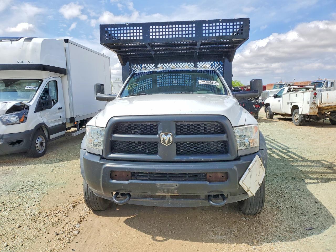 2017 Dodge RAM 5500 Flatbed Truck