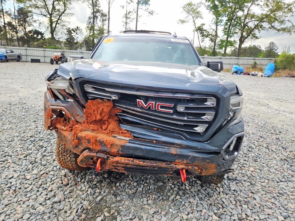 2020 GMC Sierra K1500 AT4