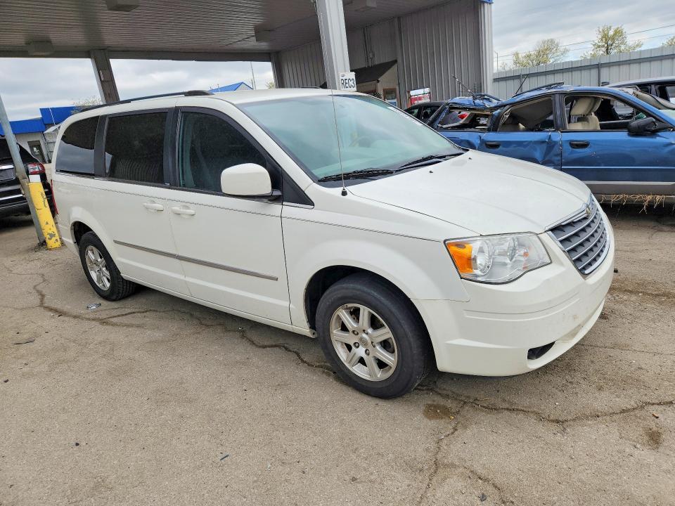 2009 Chrysler Town & Country Touring