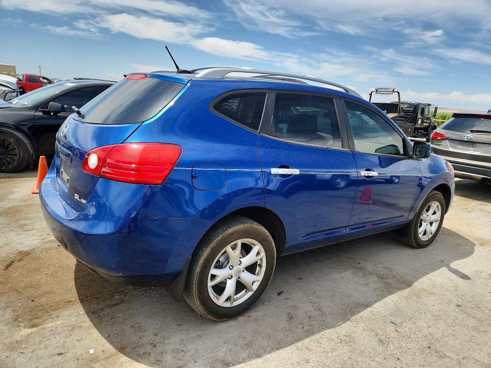 2010 Nissan Rogue s