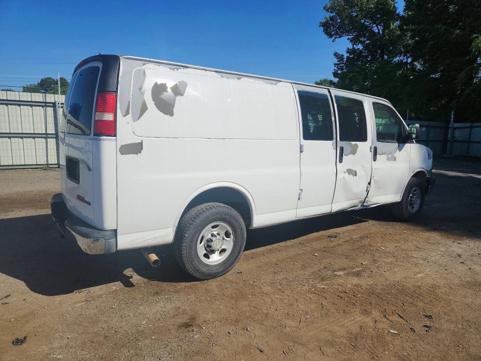2011 Chev Express G2500