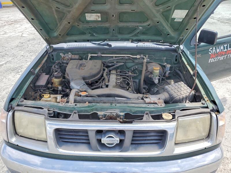 2000 Nissan Frontier XE