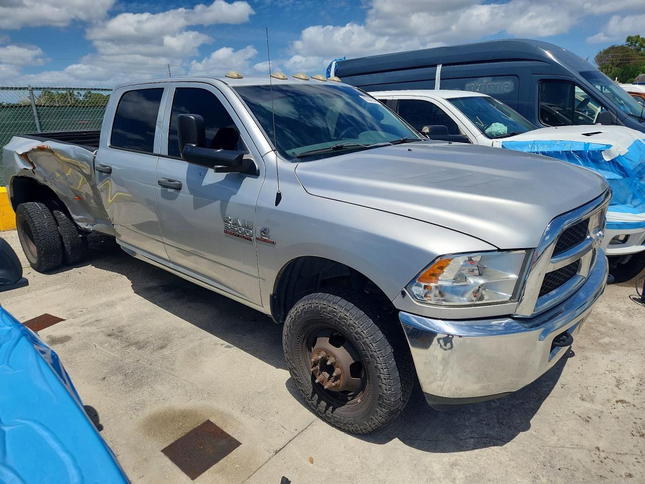 2015 Dodge RAM 3500 ST