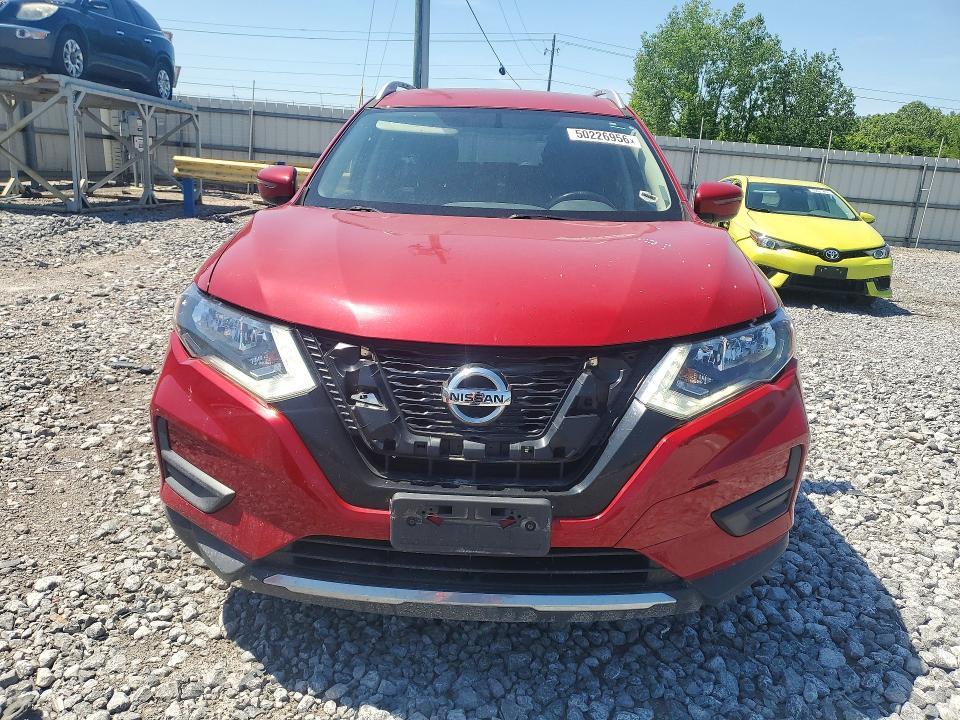 2017 Nissan Rogue sv
