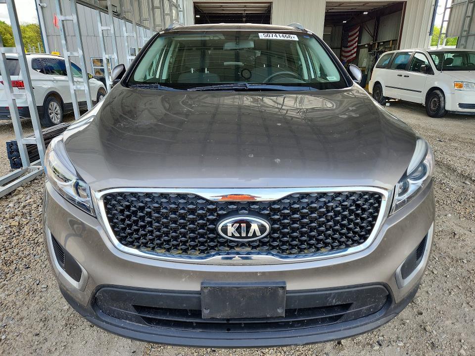 2016 KIA Sorento lx V6