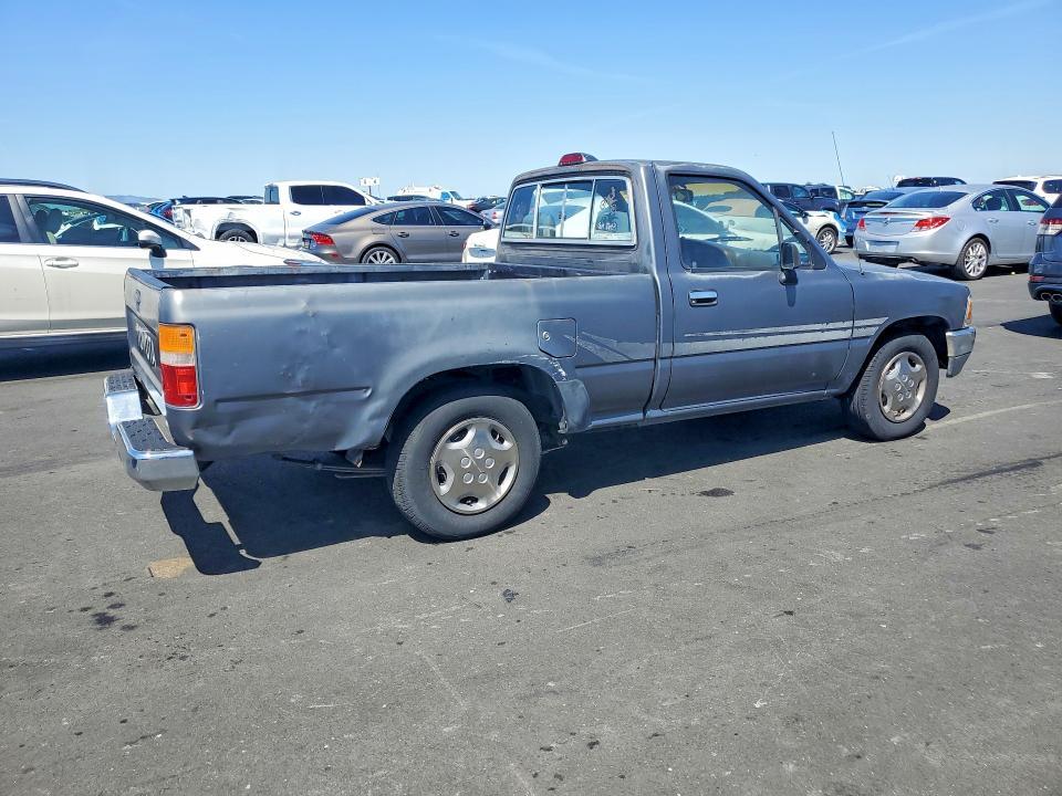 1995 Toyota Pickup DX