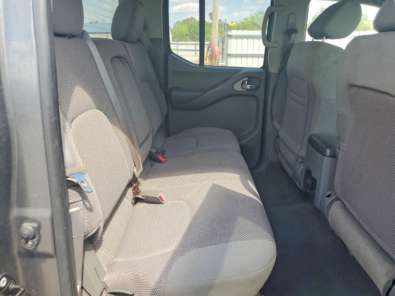 2007 Nissan Frontier SE