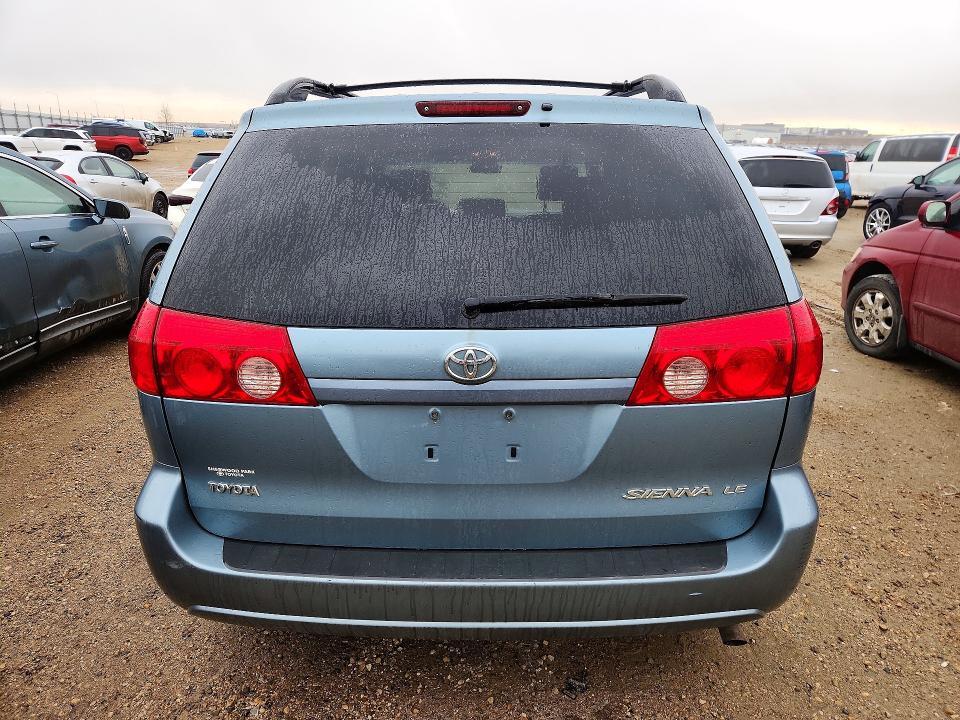 2007 Toyota Sienna ce 7-passenger
