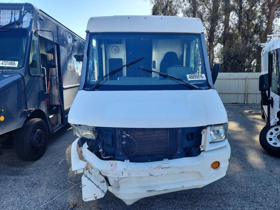 2016 Isuzu NPR Delivery Van