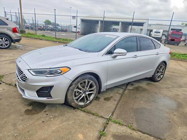 2019 Ford Fusion sel