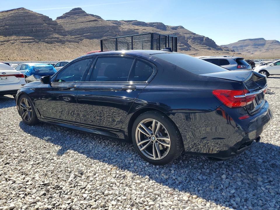 2016 BMW 740 i