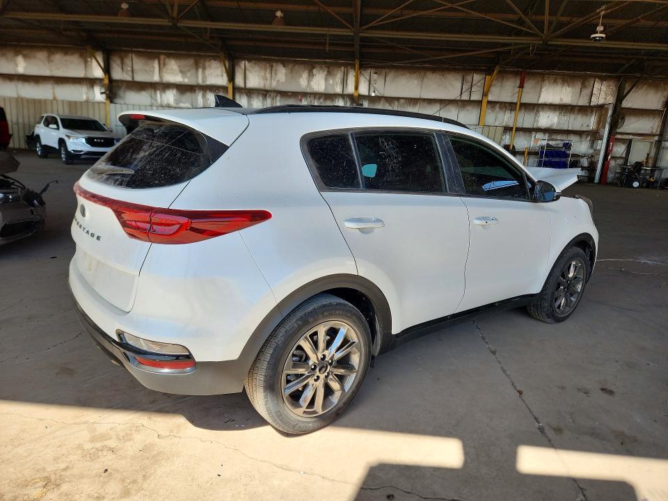 2022 KIA Sportage s