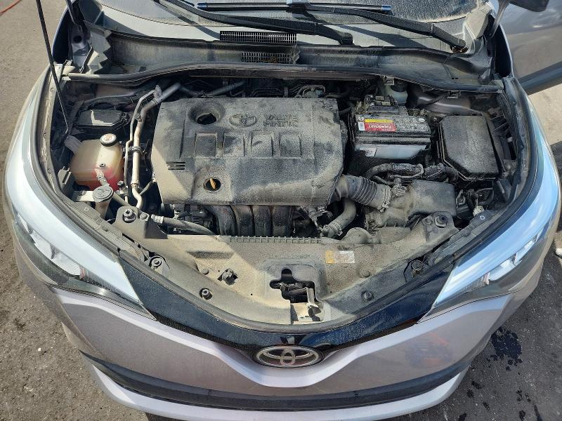 2020 Toyota C-hr xle