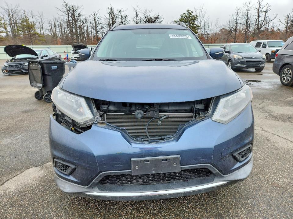 2015 Nissan Rogue sv