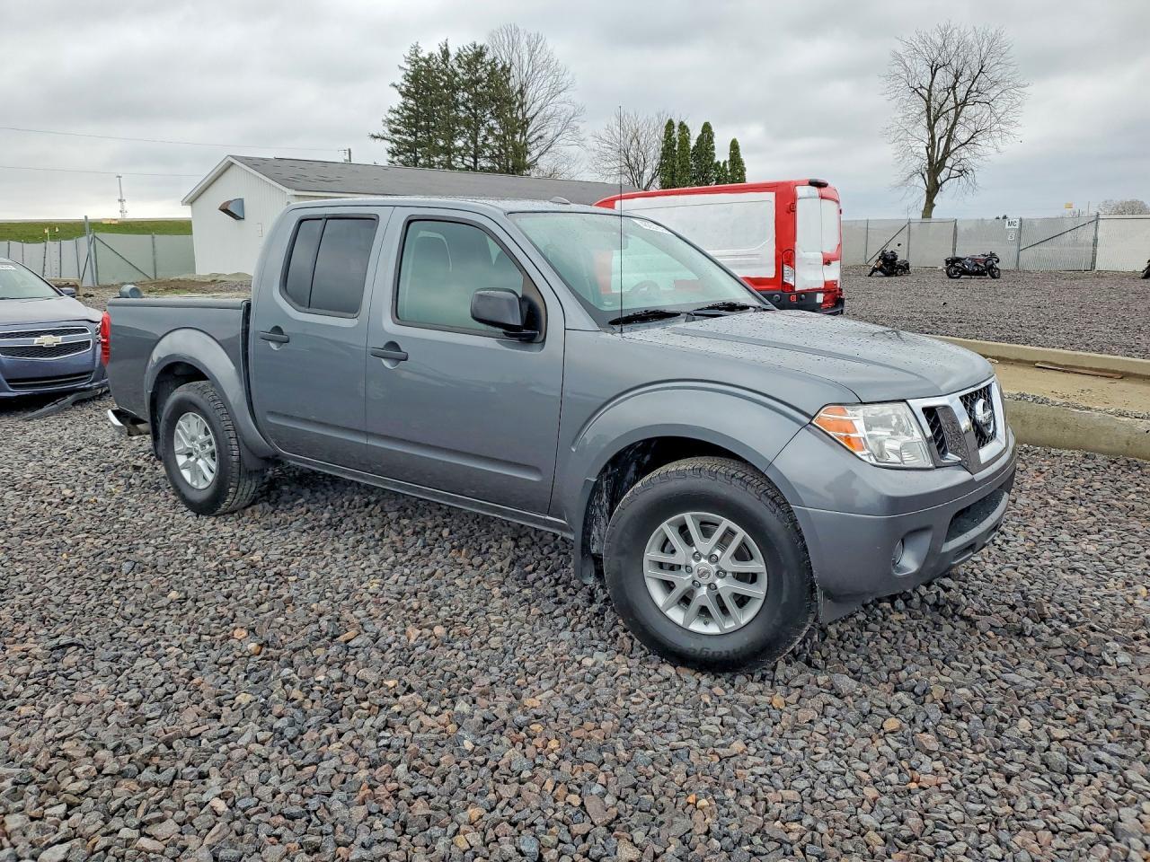 2017 Nissan Frontier SV