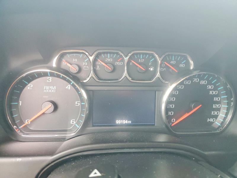 2016 Chev Suburban