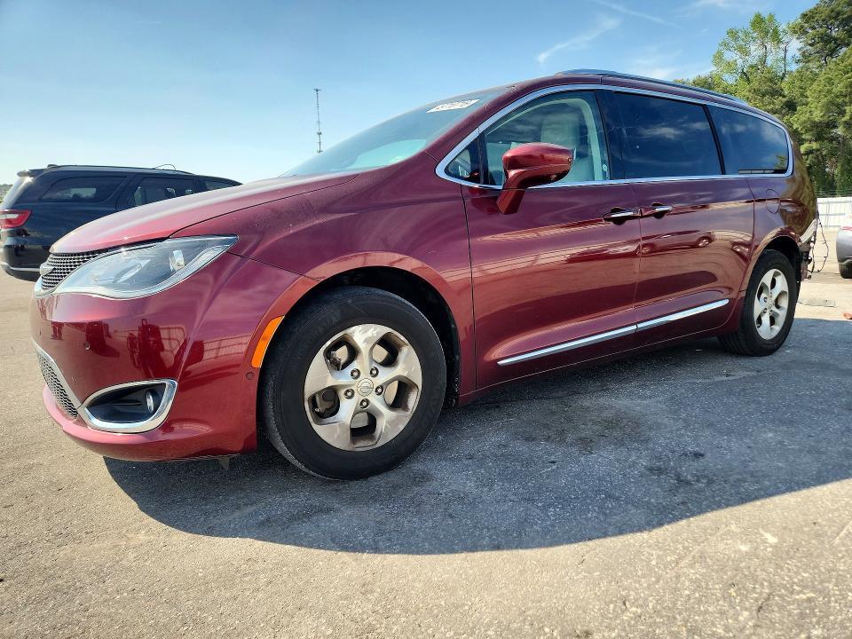 2017 Chrysler Pacifica Touring l Plus