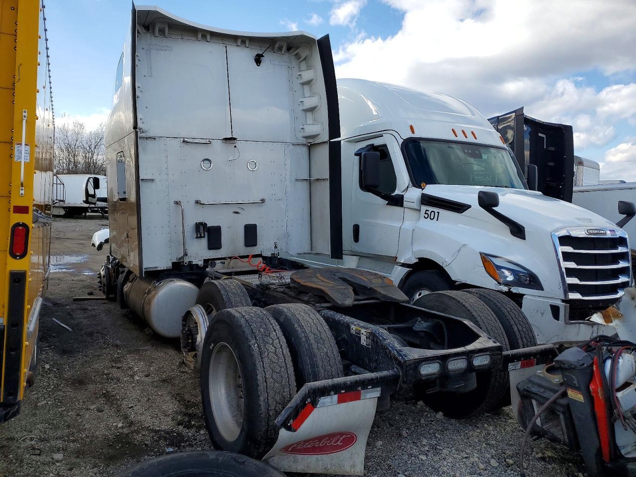 2023 Peterbilt 579 Semi Truck