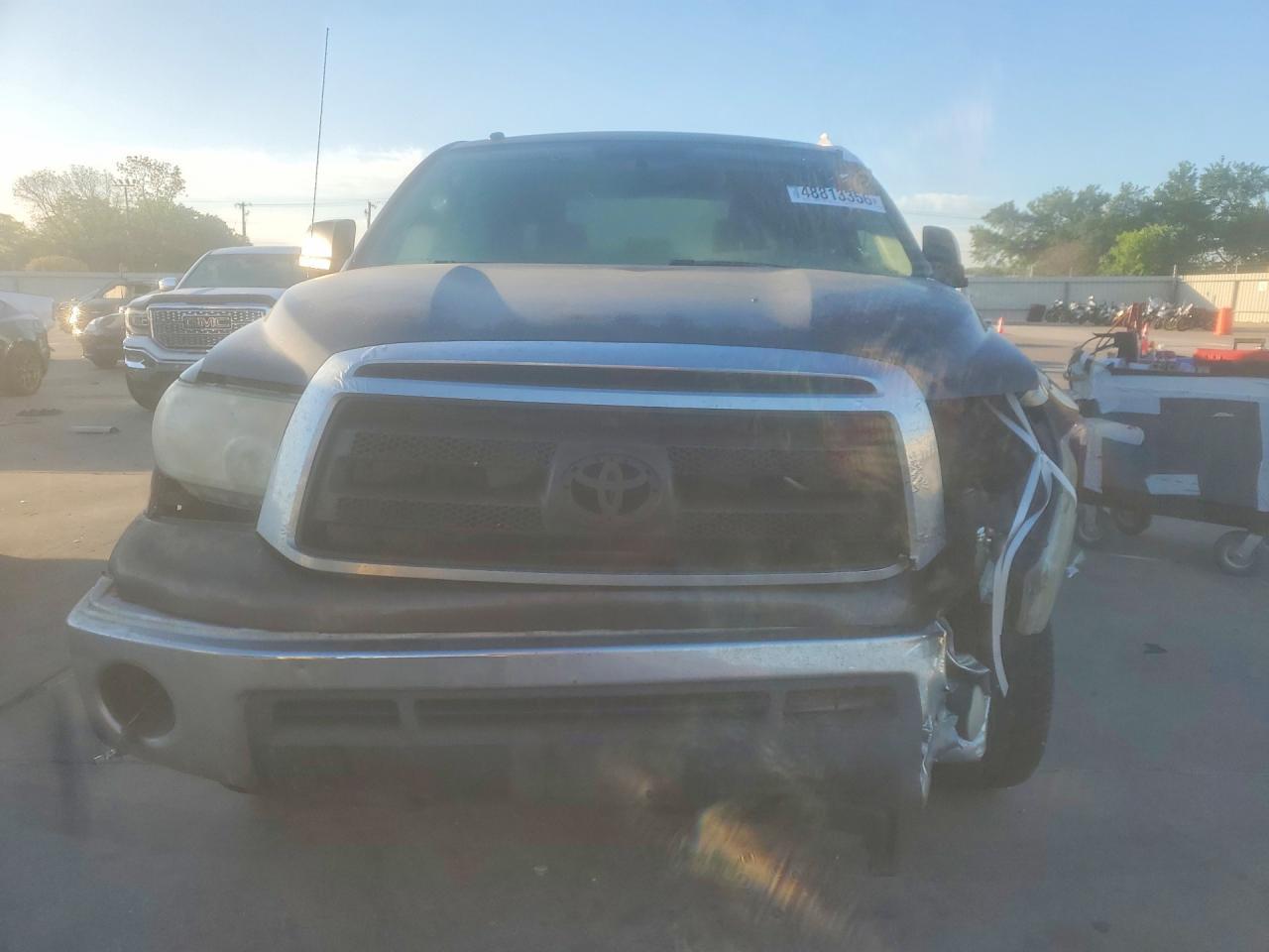 2011 Toyota Tundra Grade