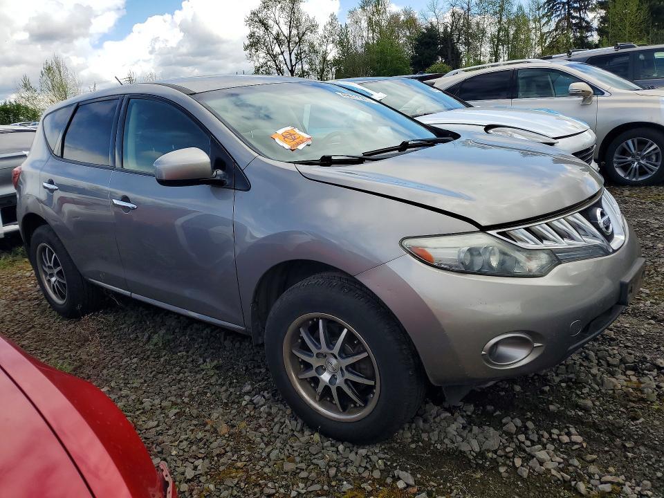 2010 Nissan Murano s