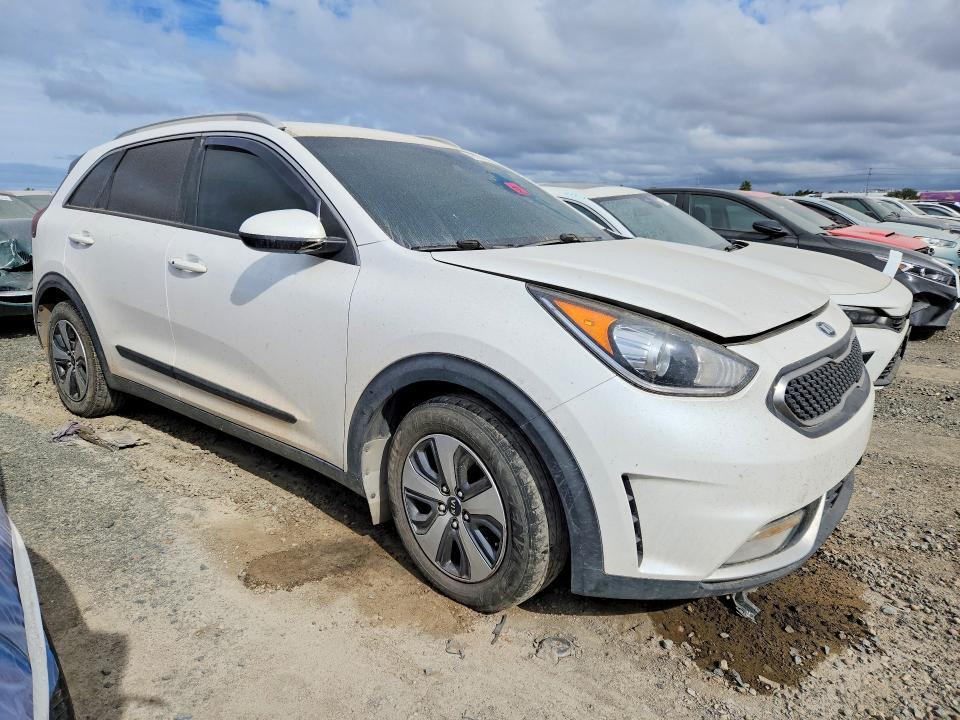 2018 KIA Niro lx