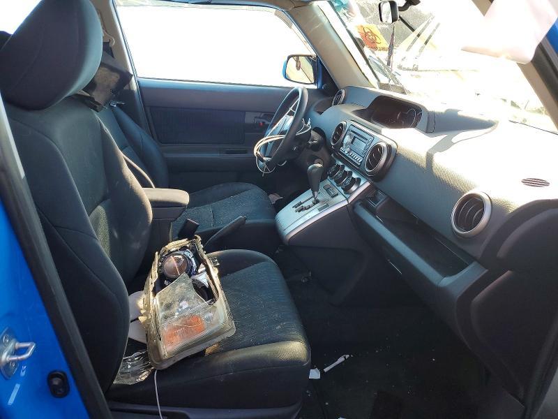 2011 Scion Xb Release Series 8.0