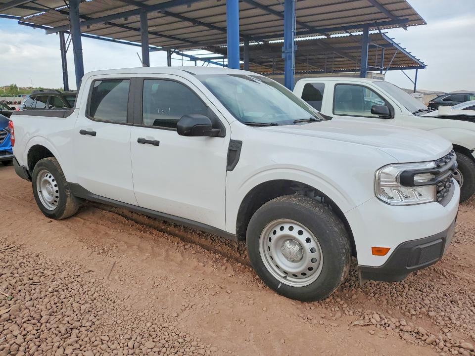 2024 Ford Maverick XL