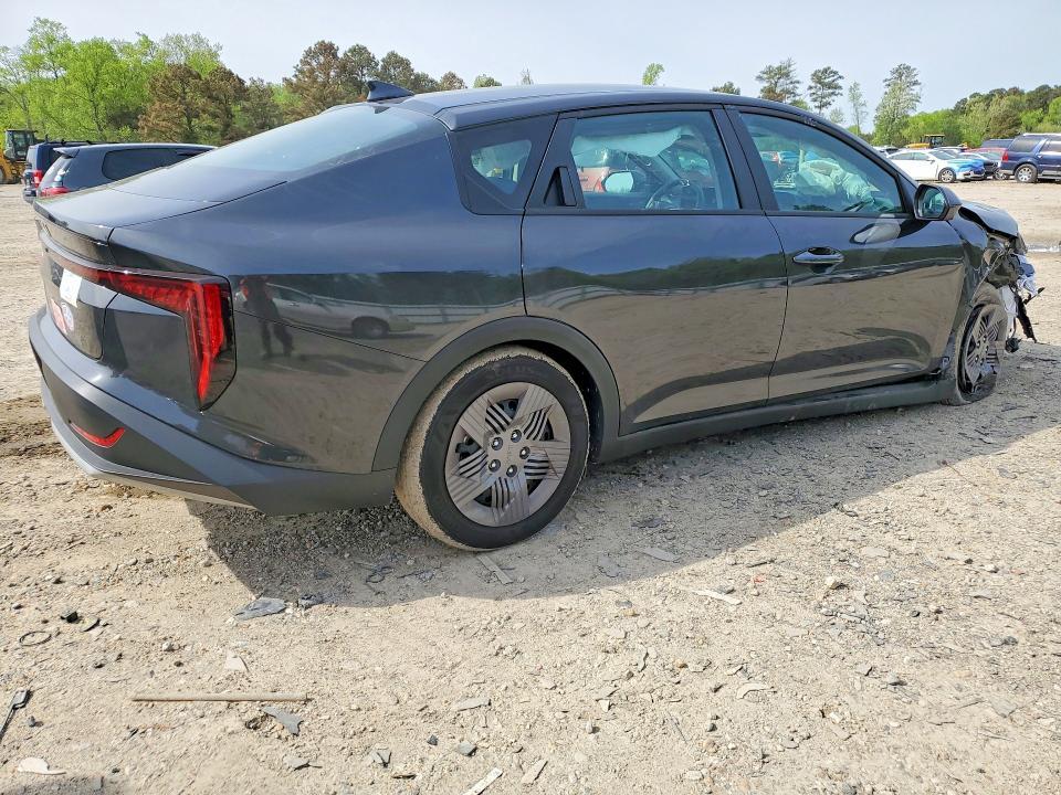 2025 KIA K4 lx